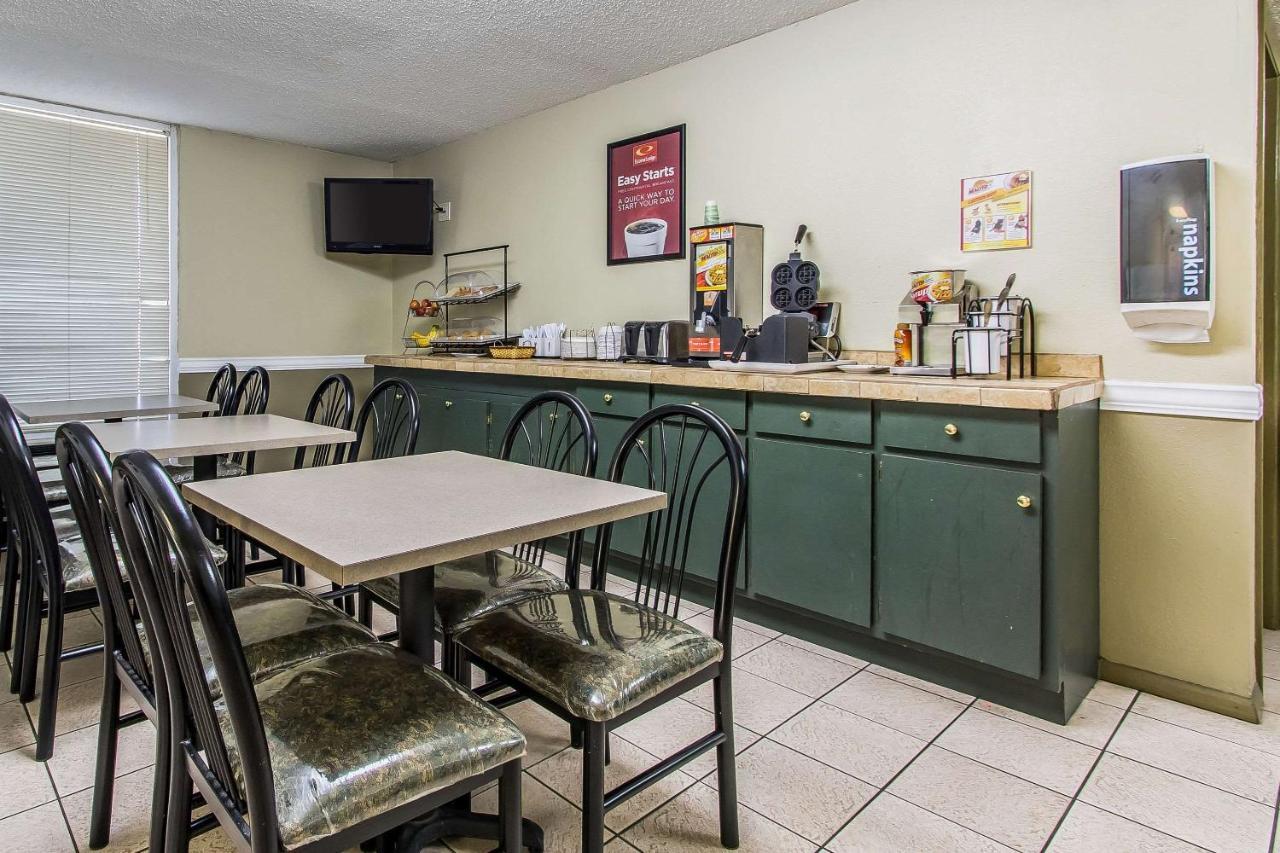 Econo Lodge סקוטסבורו מראה חיצוני תמונה